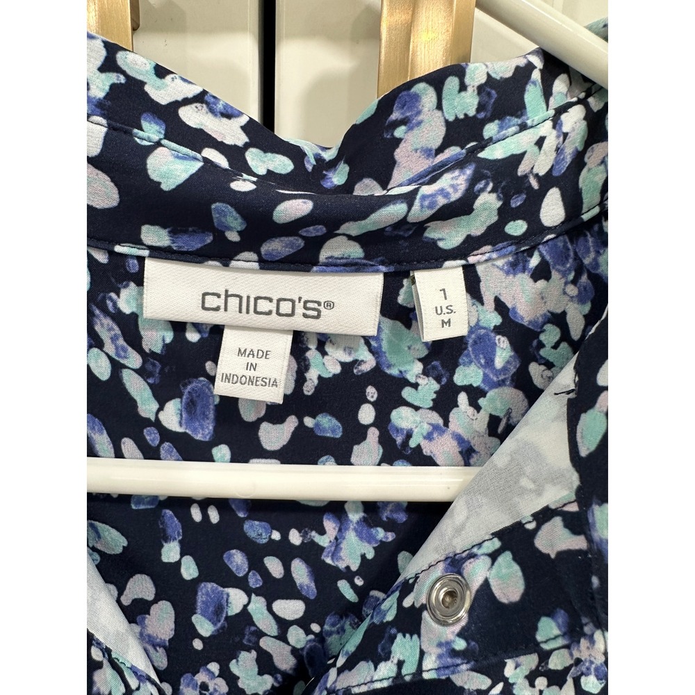 Chicos Zenergy Blue Purple Abstract Print Ruffle Sleeve Snap Front Dress Sz 1 M - Picture 3 of 6